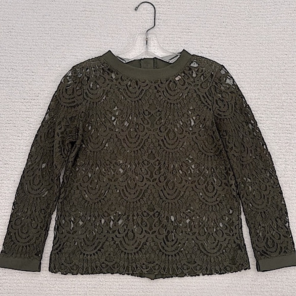 BANANA REPUBLIC CORDED LACE, GREEN BLOUSE WITH BACK BUTTONS- SIZE XS